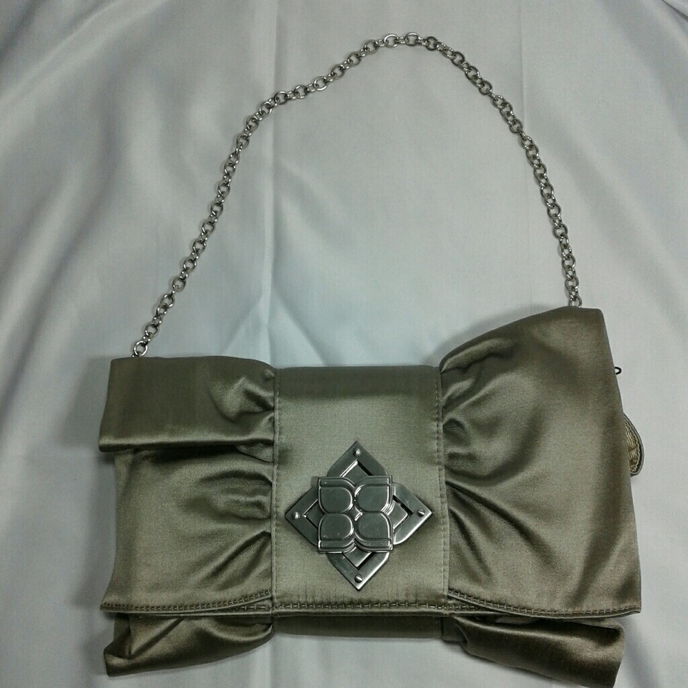 Bcbg bow clutch